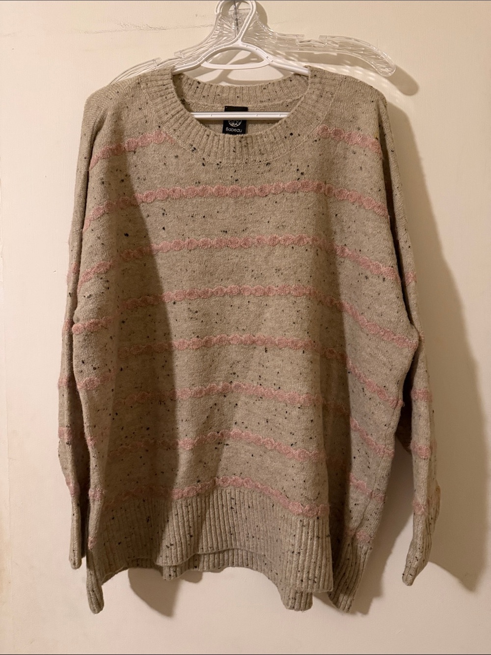 bobeau Beige Speckled Crewneck Sweater with Pink Stripes